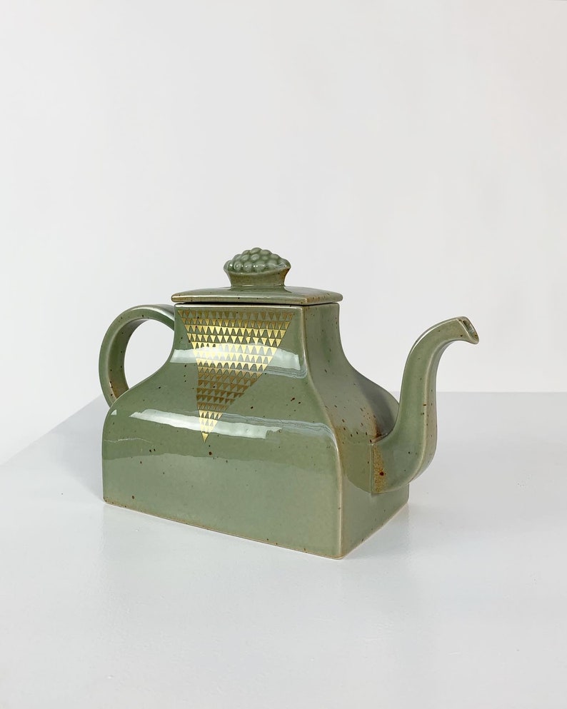 Signe Persson-Melin Teapot Rörstrand Kinesen 1980s Mid Century Porcelain Tea Pot Swedish Modern image 2