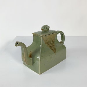 Signe Persson-Melin Teapot Rörstrand Kinesen 1980s Mid Century Porcelain Tea Pot Swedish Modern image 5