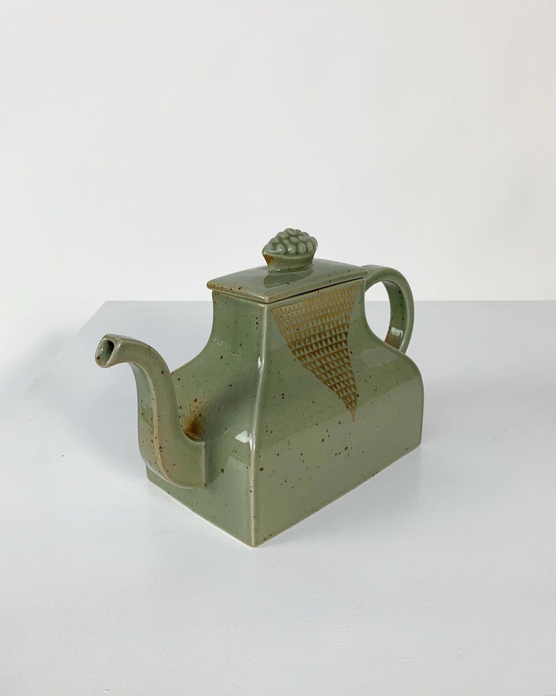 Signe Persson-Melin Teapot Rörstrand Kinesen 1980s Mid Century Porcelain Tea Pot Swedish Modern image 5