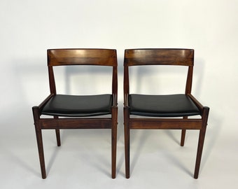 Pair of Grete Jalk Chairs P Jeppesen Denmark Rosewood Leather 1960s