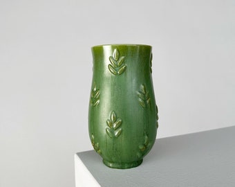 Anna Lisa Thomson Vase Gefle Sweden Green Leaf 1939 Ceramic Vase