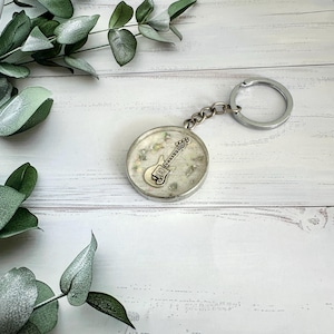 Guitar Resin Keyring: Silver Leaf Sparkle, Musician Gift