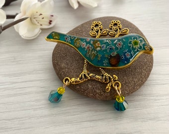 Blue bird brooch, Large metal pin, Brooches for women in the UK, Handmade mosaic jewellery, Stained glass pin badge in turquoise blue