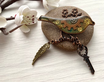 Steampunk bird brooch with cogs gears and watch parts, Unique bird brooch, Brooches for women, Jewellery in the UK, Steampunk present