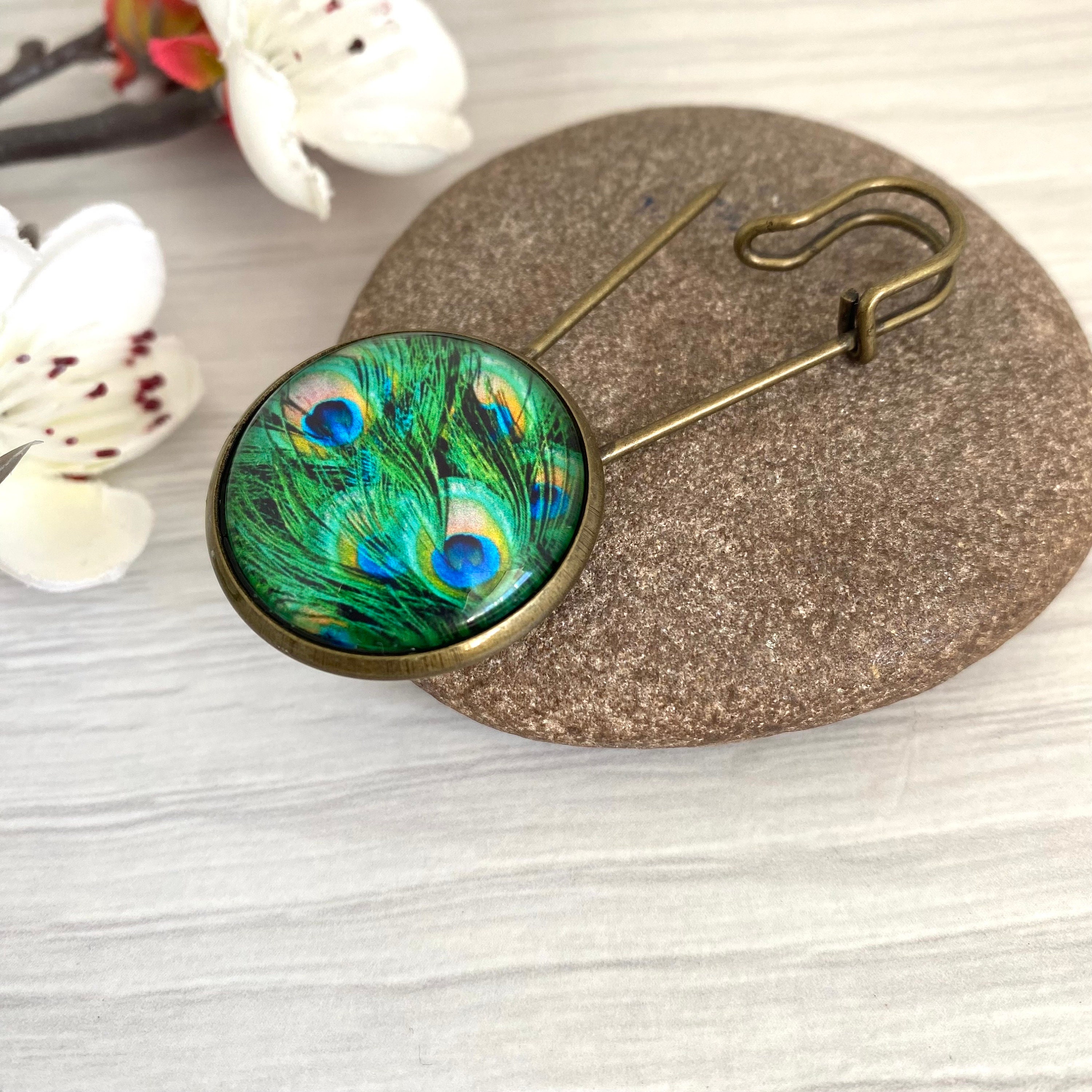 Metal Shawl Pin With Fossil Detail, Ammonite Kilt Pin, Picture Scarf Pin,  Emerald Green Brooch, Brooches for Women in the UK, Cabochon Pin 