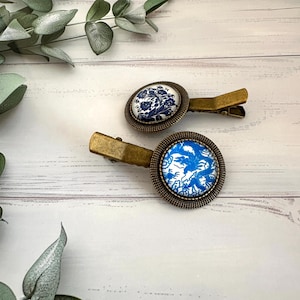 Metal Alligator Hair Clips, Blue White Chintz Decorative Grips Set of 2