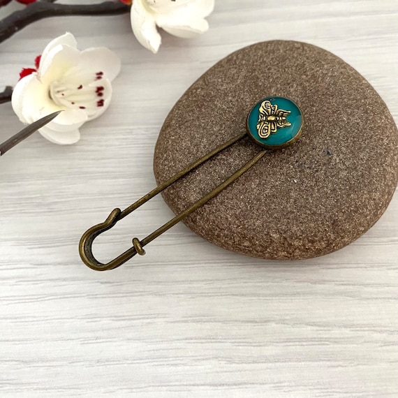 Small Metal Kilt Pin With Butterfly Bronze Shawl Pin Brooches for Women Teal Green Brooch Decorative Scarf Pin Kilt Pins for Women UK Etsy UK