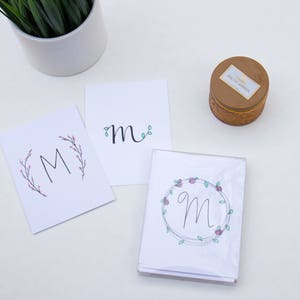 Monogramm-Blumenkarten (Satz von 12)