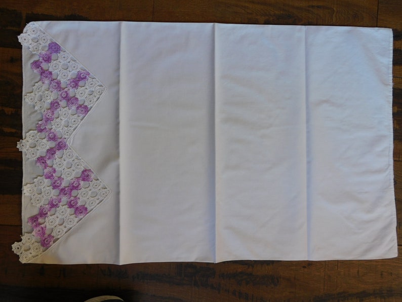 Lavender White Lace Trimmed Vintage Pillowcases Etsy