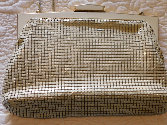 Vintage 1950's 1960's Beige Mesh Handbag Purse - image 5
