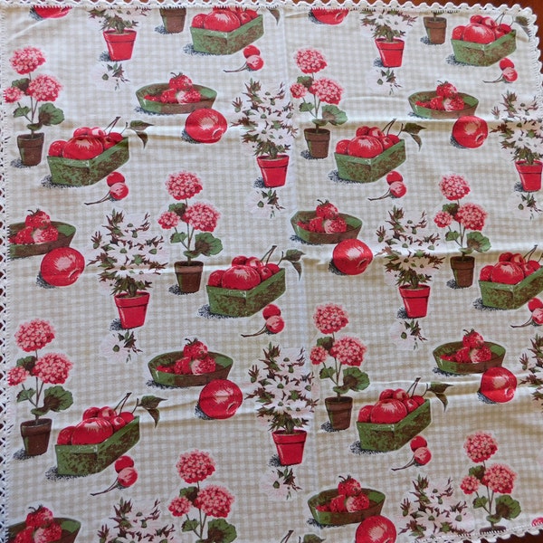 Vintage Geranium Apples Country Red Green Tablecloth 1950"s Tablecloths