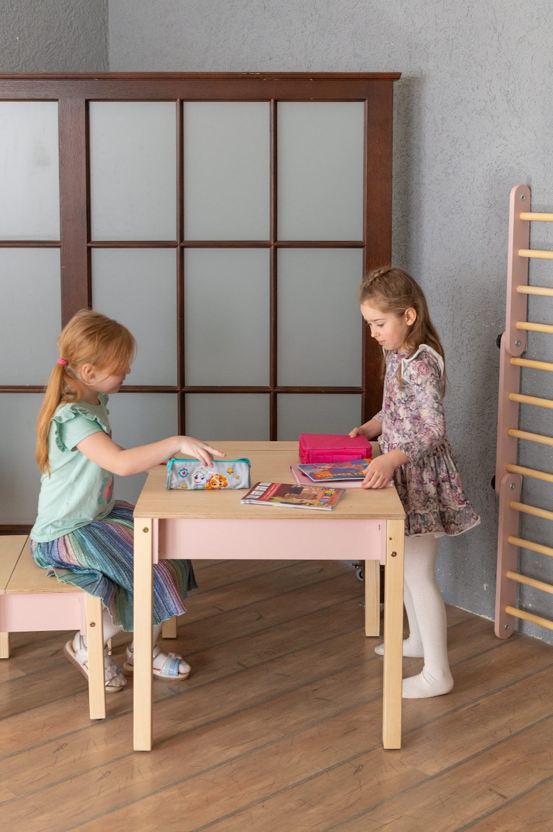 Mesa y silla inteligente de ahorro de espacio para niños, Set de estudio Montessori con almacenamiento, Muebles infantiles funcionales imagen 7