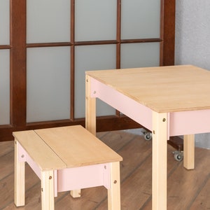 Mesa y silla inteligente de ahorro de espacio para niños, Set de estudio Montessori con almacenamiento, Muebles infantiles funcionales imagen 3