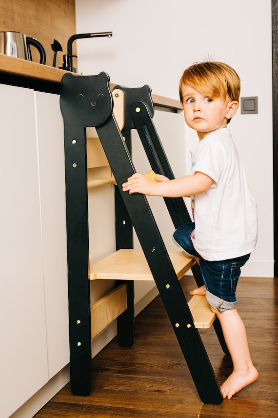 Escabeau de cuisine peu encombrant, escabeau de cuisine pour tout-petit,  banc d'aide de cuisine Montessori, tour de cuisine pliable, tabouret de  cuisine d'apprentissage -  France