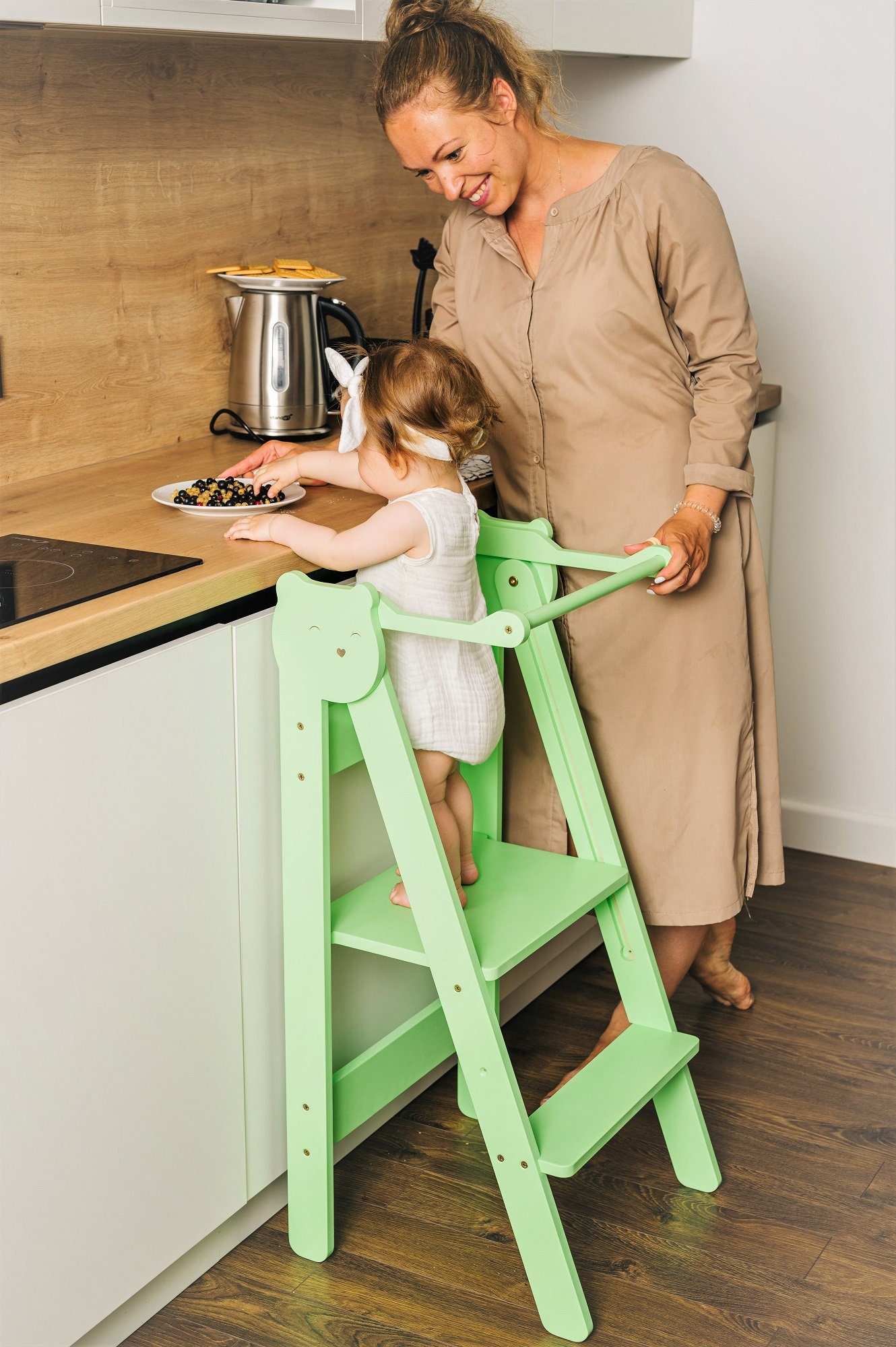 Qaba Enfants Cuisine Helper Escabeau Pliable Tabouret De Cuisine Pour  Tout-petits Tour, Na