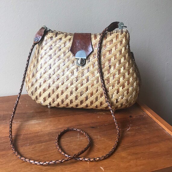 Vintage straw purse hot sale