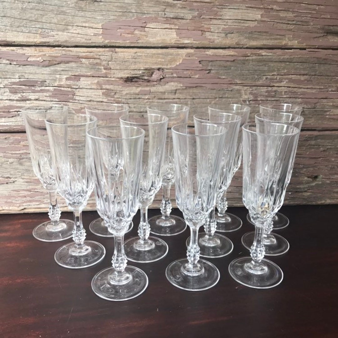 Set of 12 Stainless Steel Champagne Flutes Silver Champagne Glasses with  Box 8.5 oz Champagne Wine G…See more Set of 12 Stainless Steel Champagne