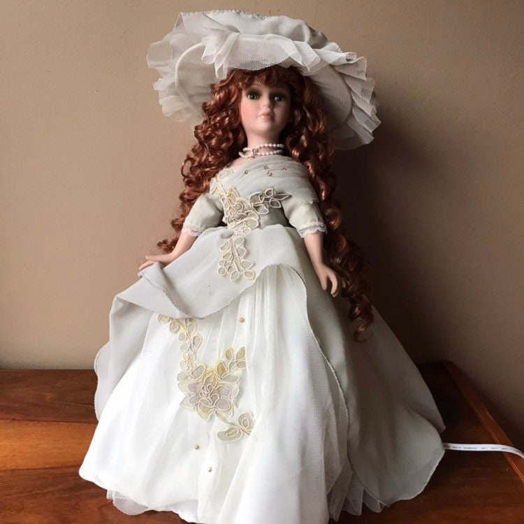 Heirloom Dolls Lamp Duck House Collectible Doll Vintage Lamp Porcelain Doll Lighting Girls Room Decor Etsy