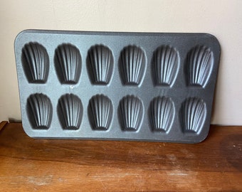 Madeline Cookie Mold, Baking Pan, Cookie Sheet, French Patisserie, Pastry Chef, Gourmet Cookie Pan, Non Stick, Coated Stainless Steel