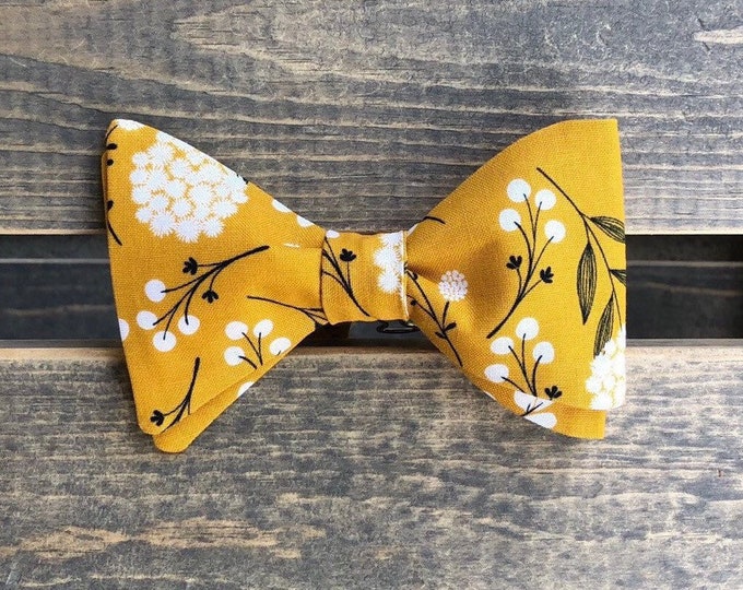 Mustard Floral Bow Tie / Mens Bow Tie / Self Tie Bow Tie / Floral Bow