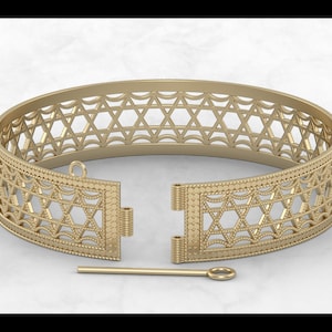 Gold bracelet///gift for men// gift for women//hard bracelet// model BR5