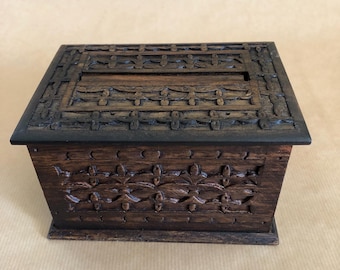 Cigarette Bix Dispenser Carved Wooden Magic Hidden Cigarette Tobacciana Novelty Memorabilia Vintage Desktop