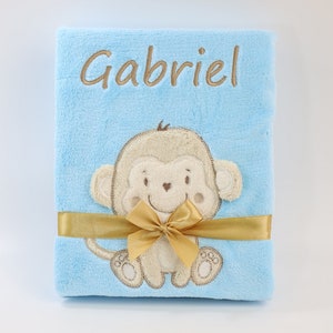 Babydecke mit Namen und Datum bestickt Blau Affe 76x102 cm Geburt Geschenk Taufe 802015 Bild 1