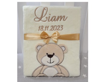 Babydecke mit Namen und Datum bestickt 76x102 cm - BEIGE-VANILLE TEDDYBÄR - 802001 -  Geschenk Geburt Taufe Baby Shower