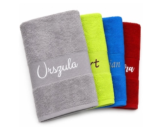 Gepersonaliseerde badhanddoek met geborduurde naam, 70 x 140 cm of 100 x 150 cm; Handdoek met gepersonaliseerde naam, 50 x 100 cm – 500 g/m² – Cadeau – Verjaardag – Wasbaar op 60 graden – BotoHome
