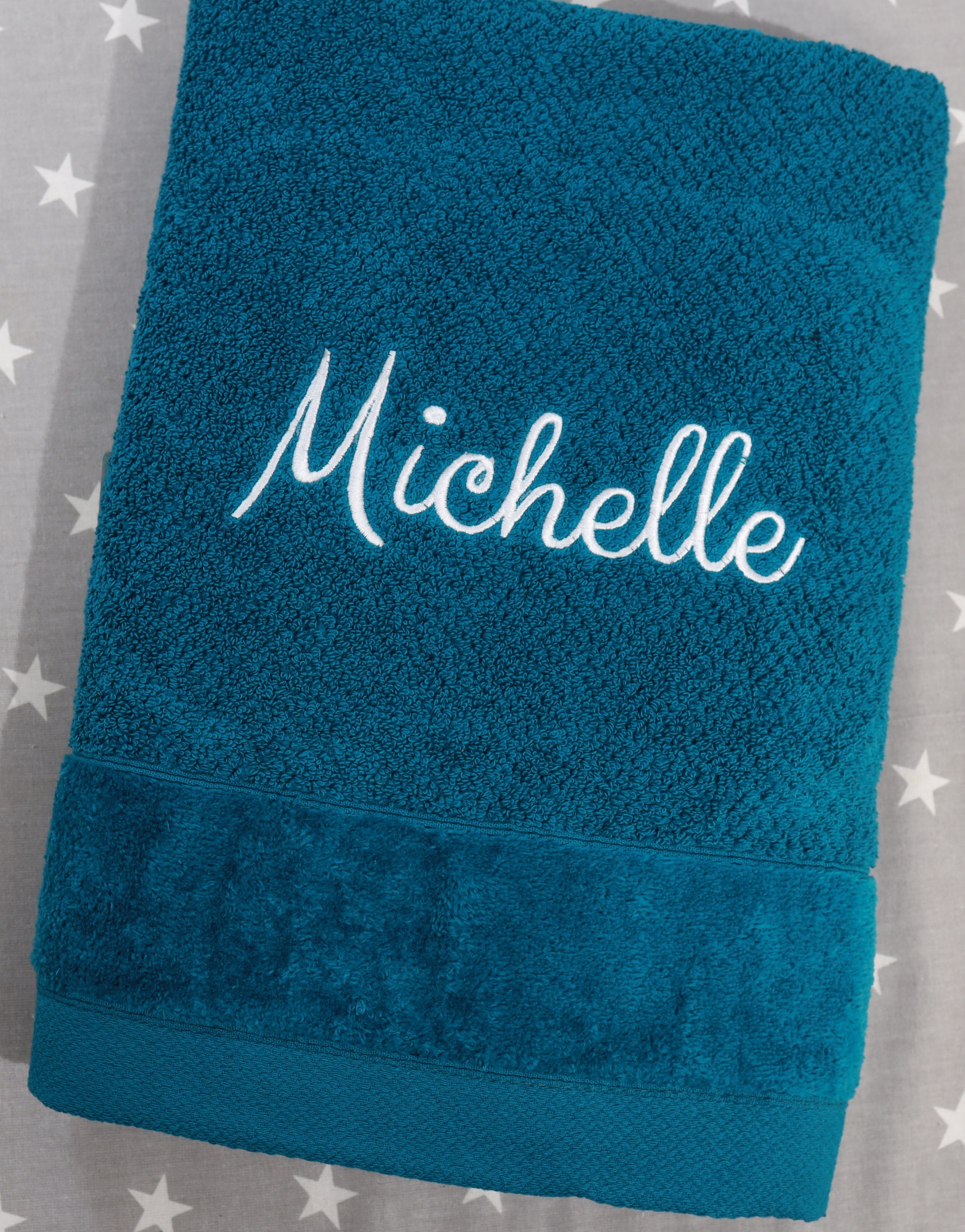 Bath towel embroidered with name - 50 x 90 cm - dark turquoise - 550g/m2 - SUPER THICK!!! - GIFT (667122)