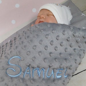 Zweilagige Babydecke mit Namen Baumwolle Grau Sternen 75 x 100 cm DECKE Geschenk Geburt Taufe 900106 Bild 6