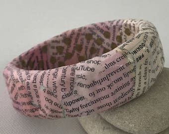 Paper bangle. Literary gift for her.  Ready to ship. Paper jewelry. Upcycled jewellery. Pink. Recycled paper bracelet. Eco friendly jewelry.