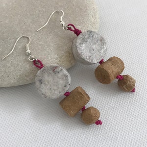 Orecchini pendenti. Gioielli di carta. Perline di carta. Riciclato. Ecologico.  Pronto per la spedizione. Gioielli contemporanei. Regalo sostenibile per lei.