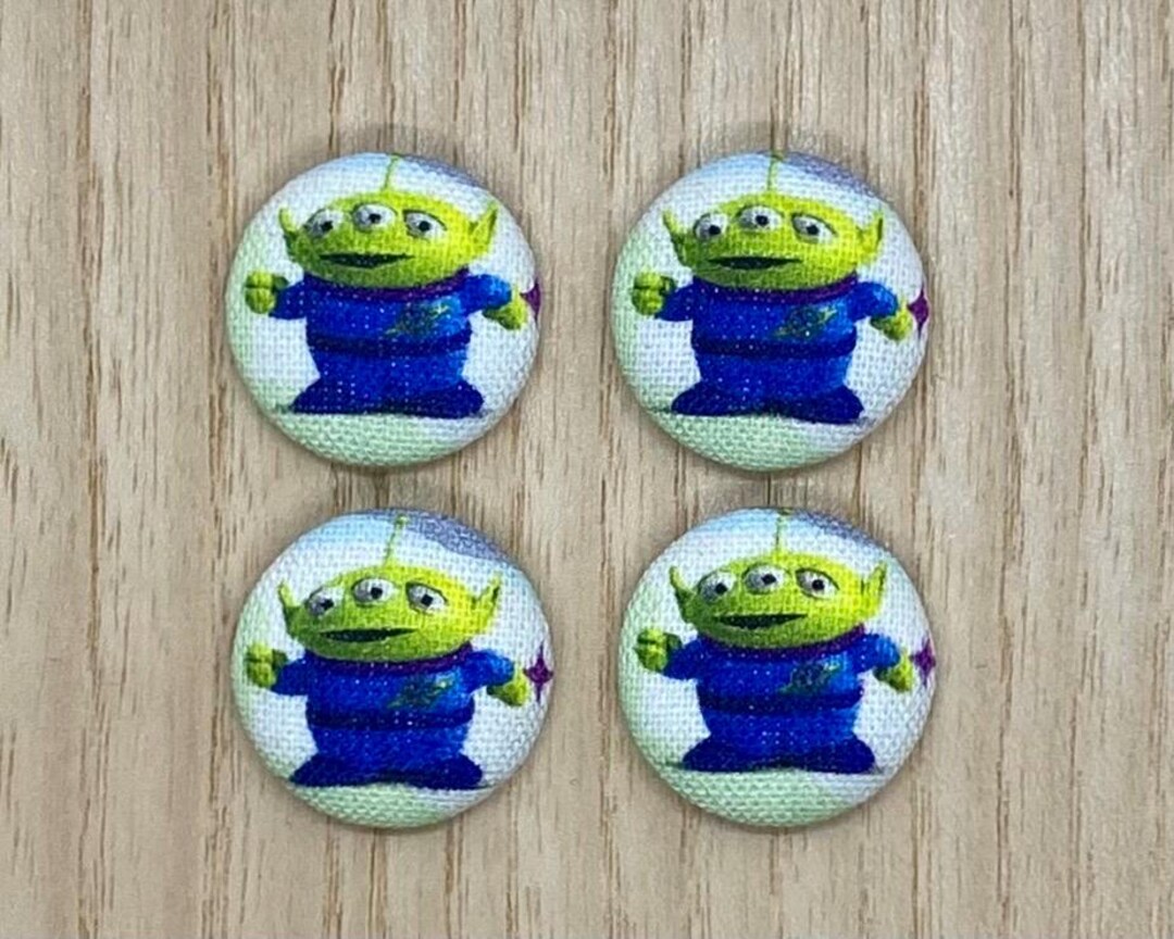 Green Alien Buttons, 18mm, Set of 4, Handmade Buttons, Fabric Buttons ...