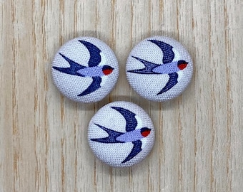 Swallow buttons, handmade, 19mm, set of 3, buttons for sewing, handmade fabric buttons, bird buttons
