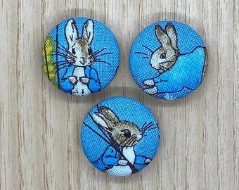 Peter Rabbit buttons, 22mm, set of 3, Handmade, Fabric buttons for clothing