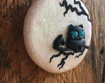 Cat in the moonlight halloween necklace/brooch