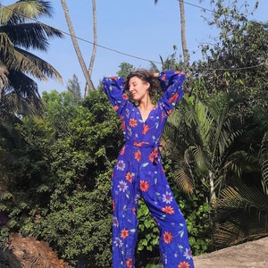 FLORAL SILK JUMPSUIT, Long Sleeve Jumpsuit, Summer Outfit, Boho Chic Jumpsuit, Open Back Silk Jumpsuit
