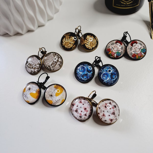 Boucles d'oreilles dormeuses cabochons - motifs abstrait - boucles d'oreilles liberty, fleuri, kaki, Frida Kahlo