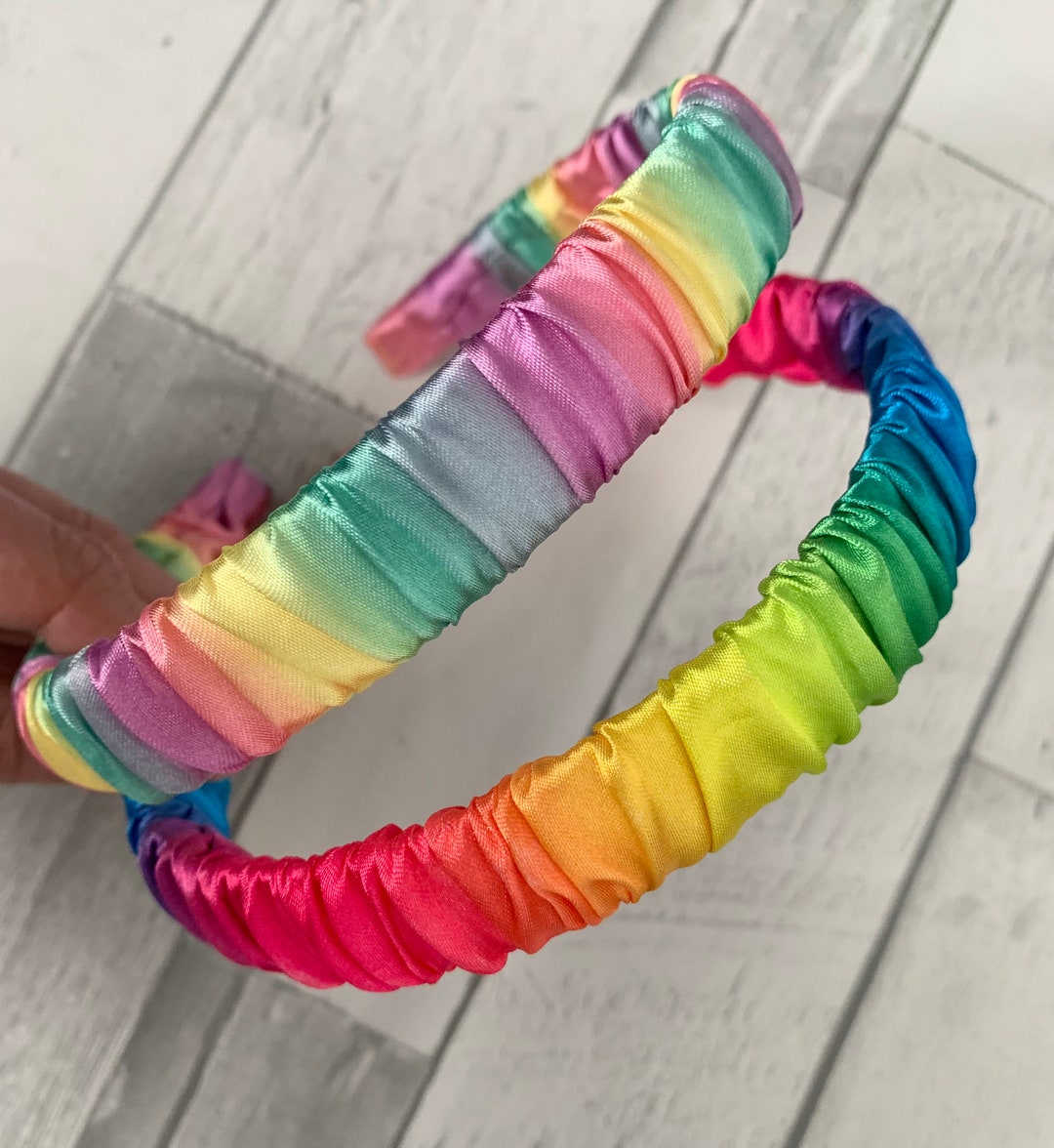 SCARF SCRUNCHIE RAINBOW RHYTHM