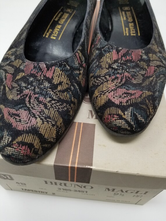 Shoes Designer Bruno Magli Tapestry Great Condition 9 1/2 AA | Etsy
