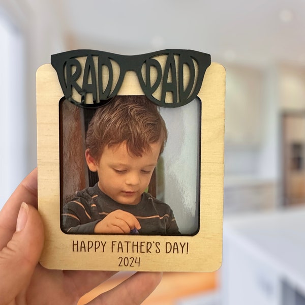 Father's Day Gift Photo Frame - Rad Dad - Personalized Gift - Fridge Picture Frame - Best Dad Ever - Reusable - Magnetic Photo Frame -