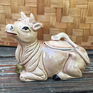Vintage Kenmar cow shaped sugar bowl with lid
