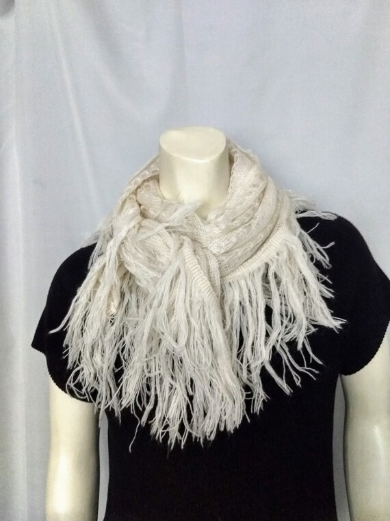 Triangular Knit Winter Scarf/White Lightweight Sc… - image 3