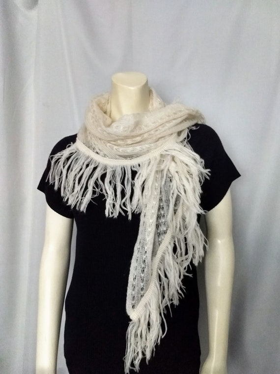 Triangular Knit Winter Scarf/White Lightweight Sc… - image 2