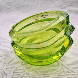 ORREFORS Modern Crystal Art Lime Green Swedish Collectible Original Art/Light Green Rare Bowl with Original Sticker/Christmas Gift Idea/N921