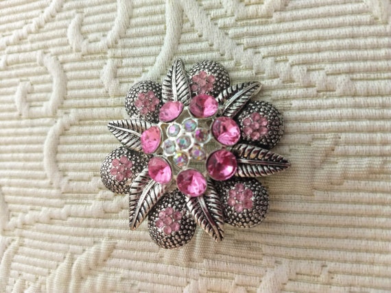 Pink Crystals Flower Brooch/Vintage Elegant Pink … - image 1