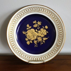 GLORIA Fine Porcelain Collectible Plate/Western Germany Best Quality Elegant 24K Gold Hand Painted Roses Rare Plate/Home Decor/Gift Idea/815