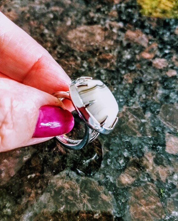 White Marble Designer Statement Ring/Big Round Di… - image 8