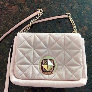 KATY SPADE Umhängetasche/Gestepptes Rosa weiches Rindsleder Kleine Flap Crossbody Schultertasche/Signatur Linin Gold Hardware/Geschenk Für Sie/Nr.664
